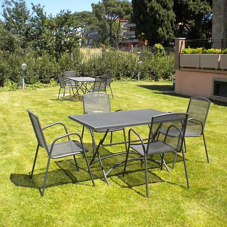 ארצו Garden B&B מראה חיצוני תמונה